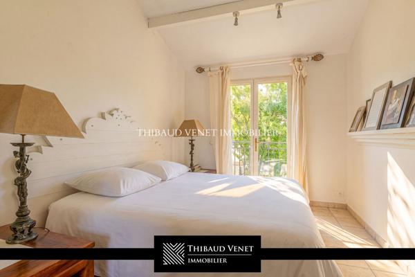Villa à vendre, 8 pièces - Saint-Didier-au-Mont-d'Or 69370