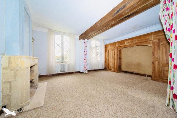 Maison à vendre |  La Roche-Chalais |  15 pièces | 287 m²