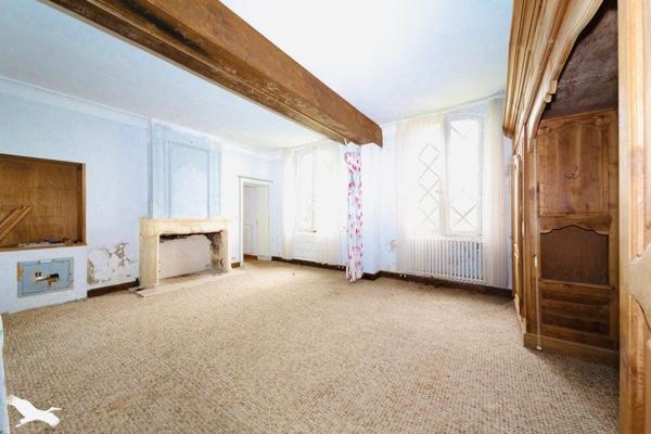 Maison à vendre |  La Roche-Chalais |  15 pièces | 287 m²