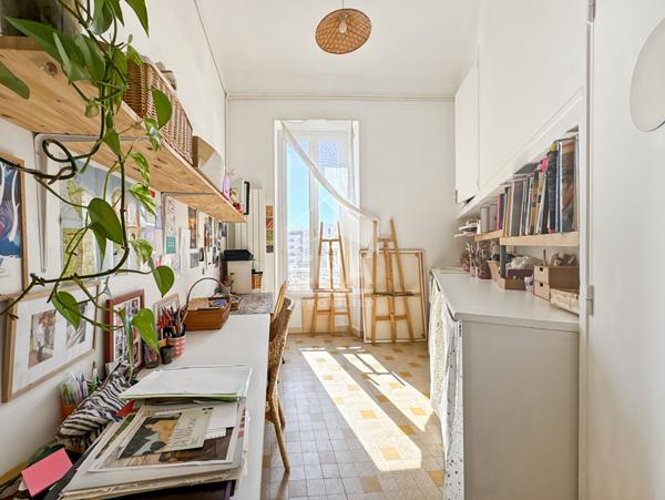 Appartement de standing T5 de 137m2 en plein Coeur de Saint victor 13007 Marseille