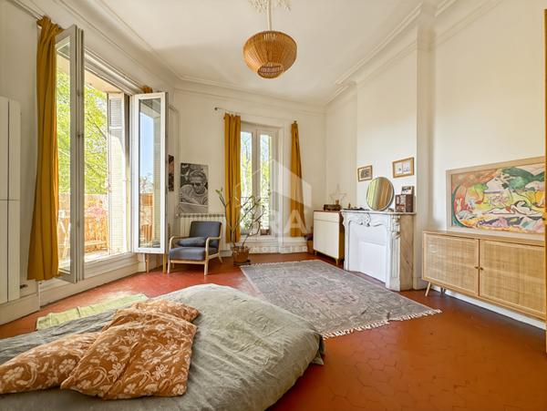 Appartement de standing T5 de 137m2 en plein Coeur de Saint victor 13007 Marseille