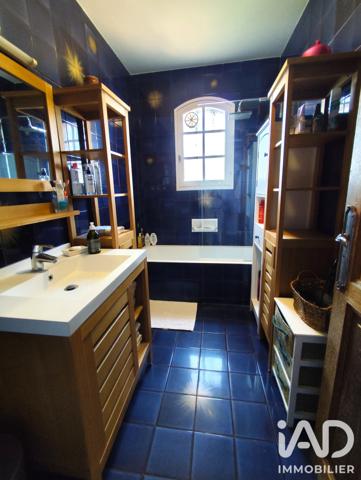 Maison à vendre 8 pièces 230 m² Hyères