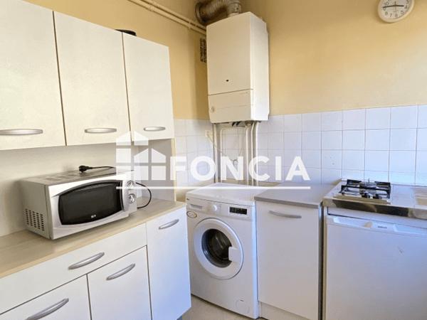 Location Studio 28.15 m² - 3 RUE DE STRASBOURG Limoges 87100