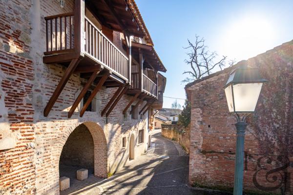 A vendre appartement en pierre rénové T3