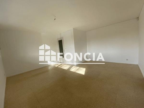 Location Appartement 2 pièces 47.5 m² - 5 BOULEVARD DU LEVANT Noisy-le-grand 93160