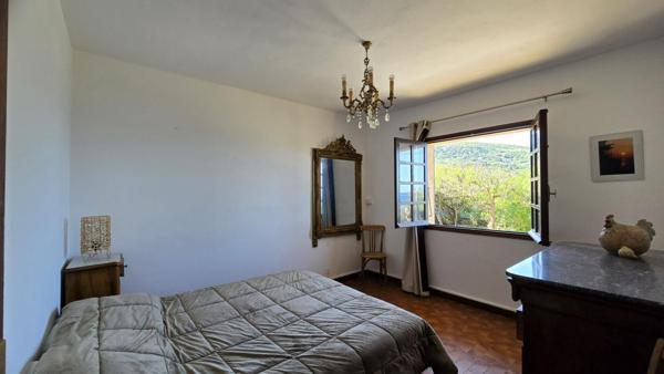 Sartène, sur la plage de Tizzano, maison de 74 m2 avec vue imprenable sur la mer