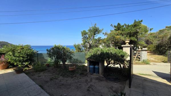 Sartène, sur la plage de Tizzano, maison de 74 m2 avec vue imprenable sur la mer