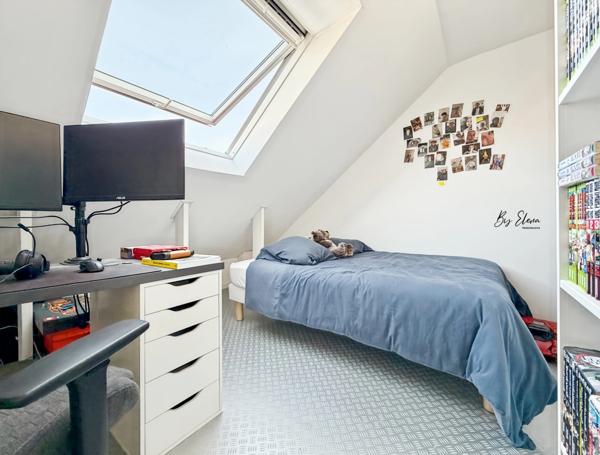 Maison de ville au style actuel – 4 chambres – Jardin sans vis-à-vis – Bussy-Saint-Georges (77), proche Golf et à pied de tout – RER A à 10 minutes