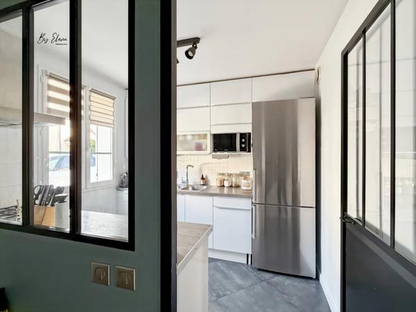 Maison de ville au style actuel – 4 chambres – Jardin sans vis-à-vis – Bussy-Saint-Georges (77), proche Golf et à pied de tout – RER A à 10 minutes