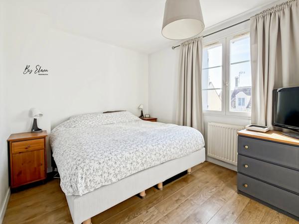 Maison de ville au style actuel – 4 chambres – Jardin sans vis-à-vis – Bussy-Saint-Georges (77), proche Golf et à pied de tout – RER A à 10 minutes