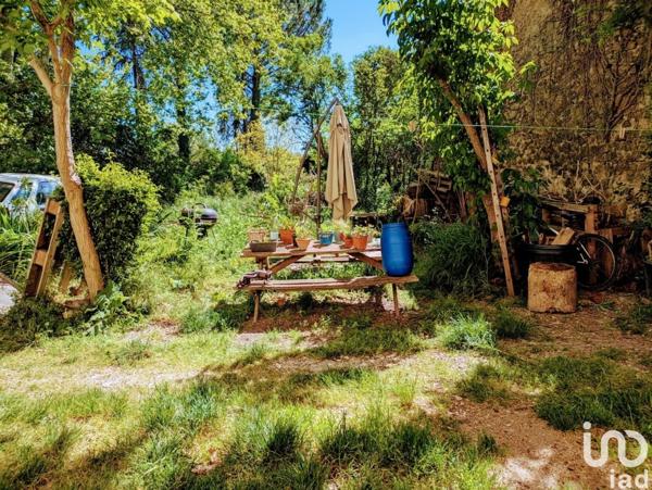 Appartement 3 pièces de 68 m² à Villelaure (84530)