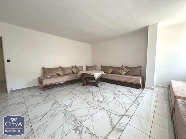 Appartement à vendre 5 pièces 89.22m² Saint-Jean-de-la-Ruelle (45140)