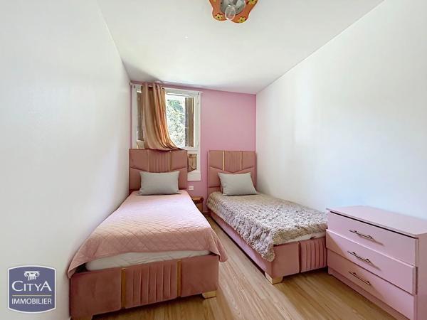 Appartement à vendre 5 pièces 89.22m² Saint-Jean-de-la-Ruelle (45140)