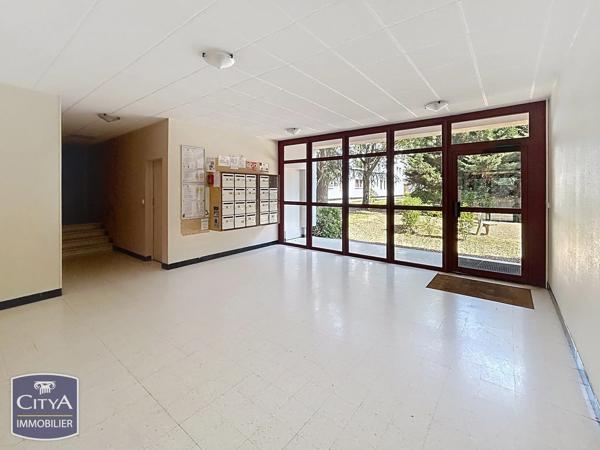 Appartement à vendre 5 pièces 89.22m² Saint-Jean-de-la-Ruelle (45140)