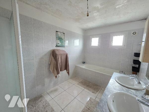 À vendre – Immeuble de rapport avec 2 logements loués – FAUILLET 47400