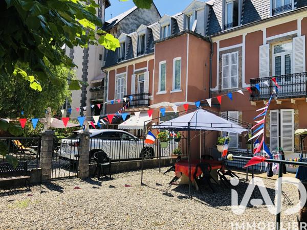 Maison à vendre 15 pièces 368 m² La Bourboule