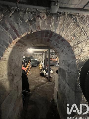 Maison à vendre 15 pièces 368 m² La Bourboule