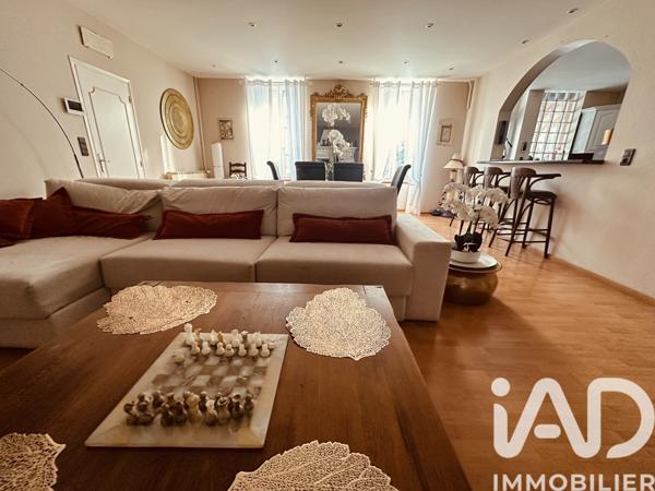 Maison à vendre 15 pièces 368 m² La Bourboule