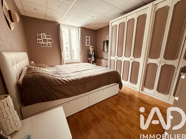 Maison à vendre 15 pièces 368 m² La Bourboule