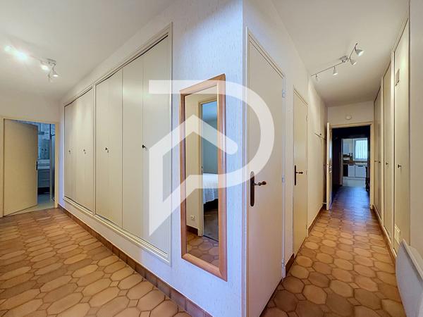 Maison 5 pièces 186 m2