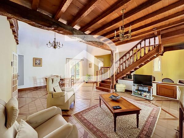 Maison 5 pièces 186 m2