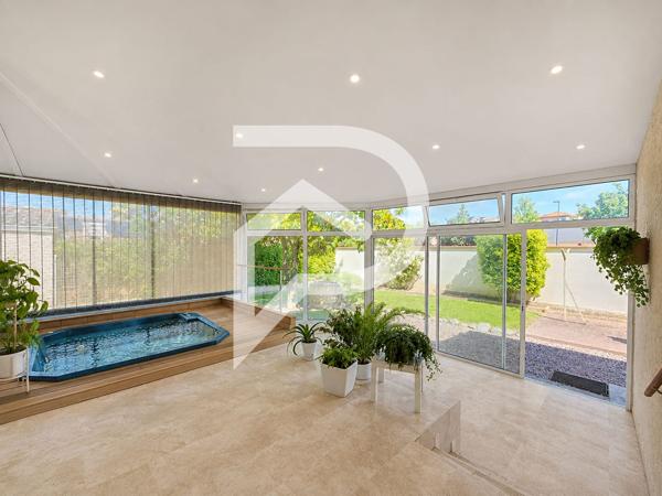 Maison 5 pièces 186 m2