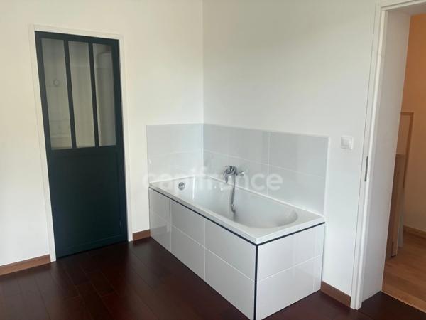 **Quartier de l’Eure** maison T4 de 90 m² avec stationnement clos et terrasse