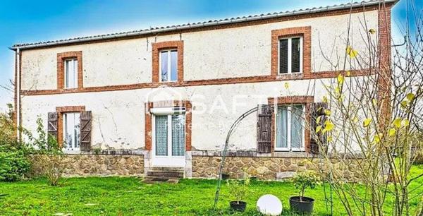 Le charme de l’ancien allié à la liberté de concevoir votre intérieur sur mesure.