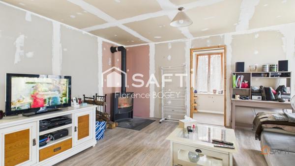 Le charme de l’ancien allié à la liberté de concevoir votre intérieur sur mesure.