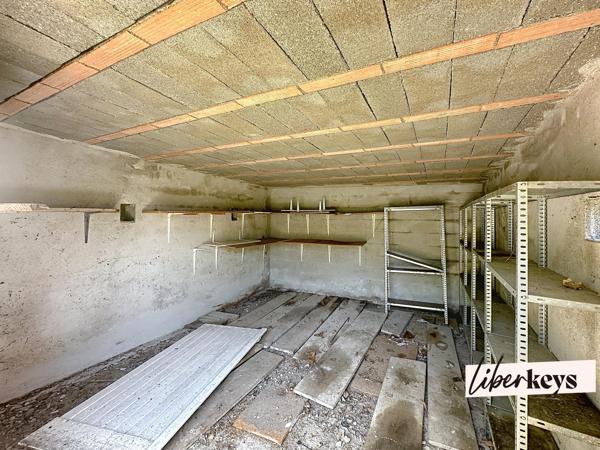 Maison de plain pied avec parc boisé