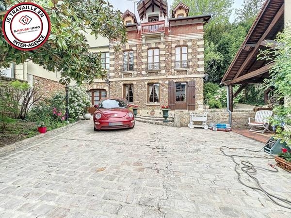 Maison à vendre 8 pièces de 201 m²