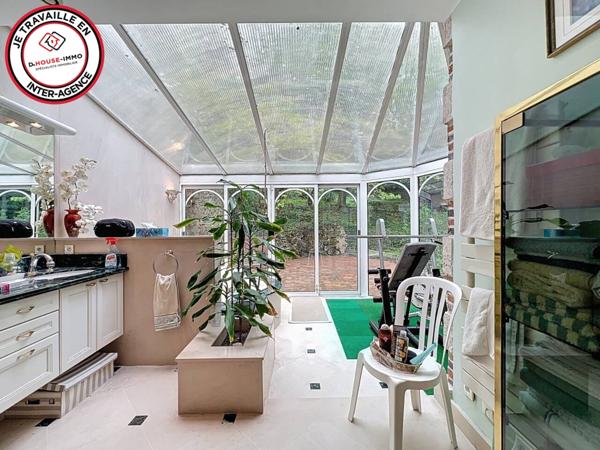 Maison à vendre 8 pièces de 201 m²