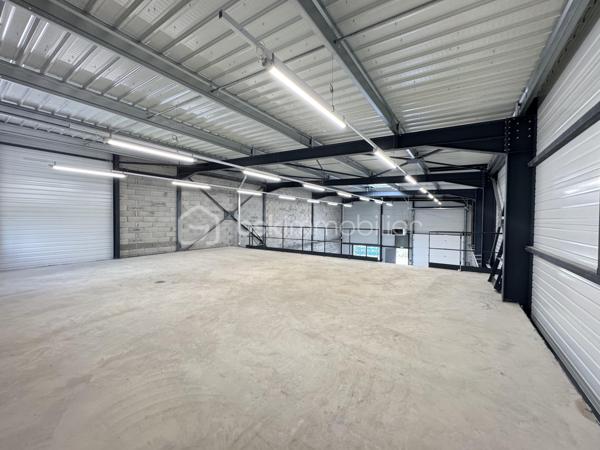 Local commercial de 341 m²