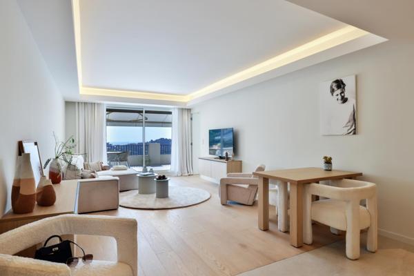 Appartement F3 à vendre  3 pièces - 73 m2 VILLEFRANCHE SUR MER - 06