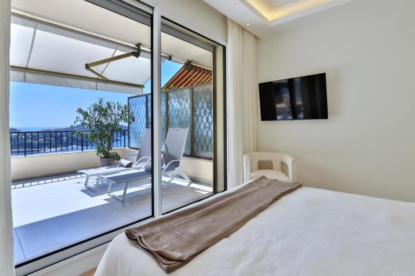 Appartement F3 à vendre  3 pièces - 73 m2 VILLEFRANCHE SUR MER - 06