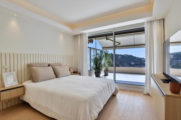 Appartement F3 à vendre  3 pièces - 73 m2 VILLEFRANCHE SUR MER - 06