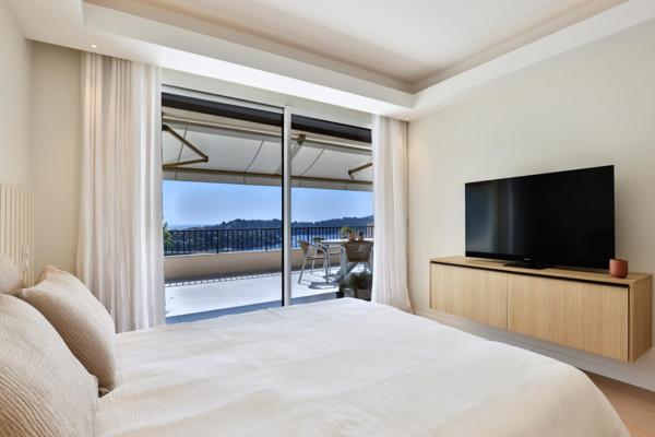 Appartement F3 à vendre  3 pièces - 73 m2 VILLEFRANCHE SUR MER - 06