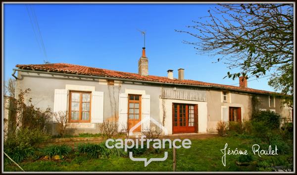 Maison en pierre à vendre 5 pièces 3 chambres Dépendances Terrain 1,5 ha Champigny-En-Rochereau (86)