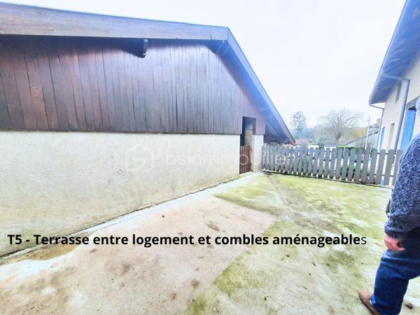 Immeuble de 270 m²