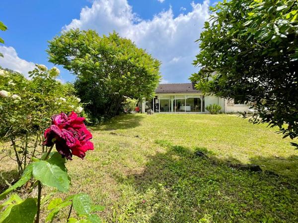 Maison Cestas Gazinet 6 pièce(s) 130 m2 + véranda