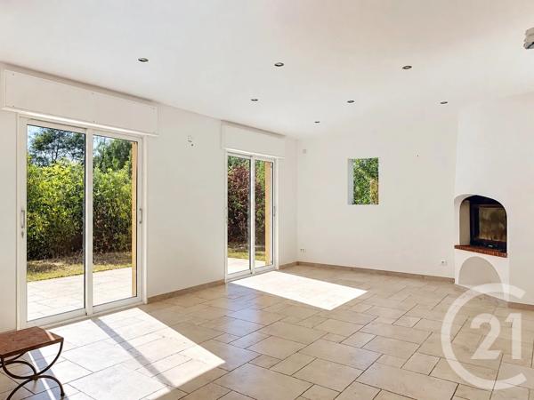 Maison à vendre  6 pièces - 135 m 2   LECCI  - 201