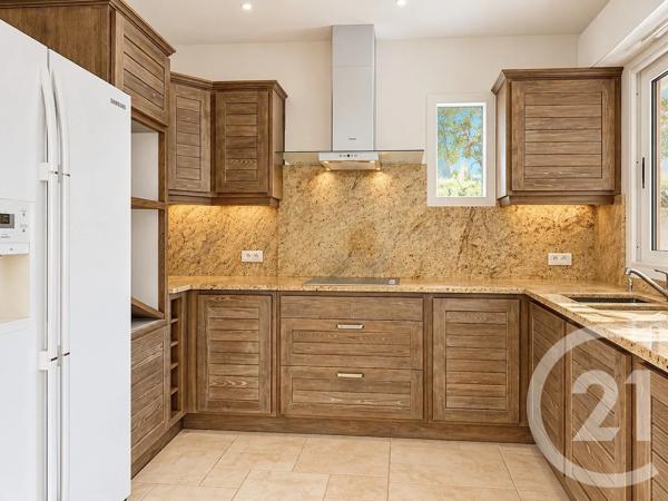 Maison à vendre  6 pièces - 135 m 2   LECCI  - 201