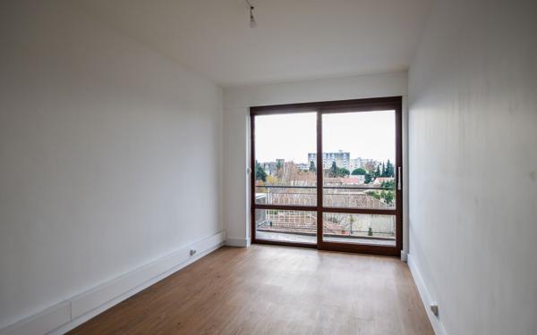 Appartement à vendre    3 pièces • 71,58 m2 Avignon