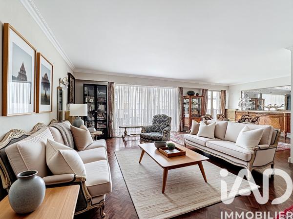 Appartement à vendre 5 pièces 116 m² Versailles