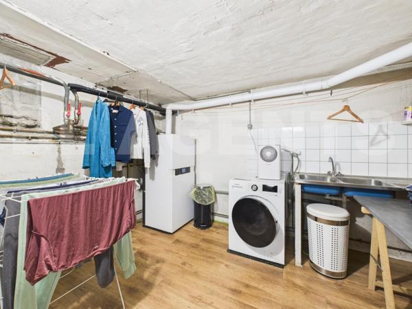 MAISON FAMILIALE EN TRES BON ETAT