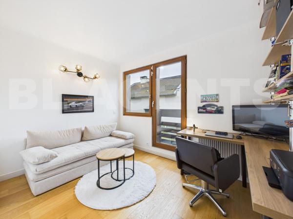 MAISON FAMILIALE EN TRES BON ETAT