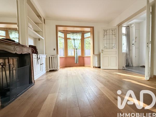 Maison à vendre 8 pièces 204 m² Douai