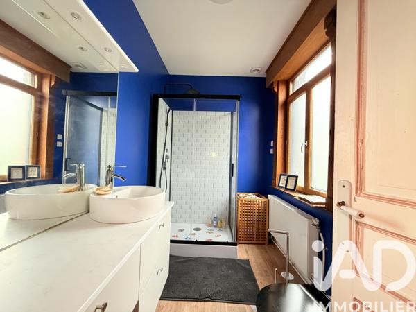 Maison à vendre 8 pièces 204 m² Douai