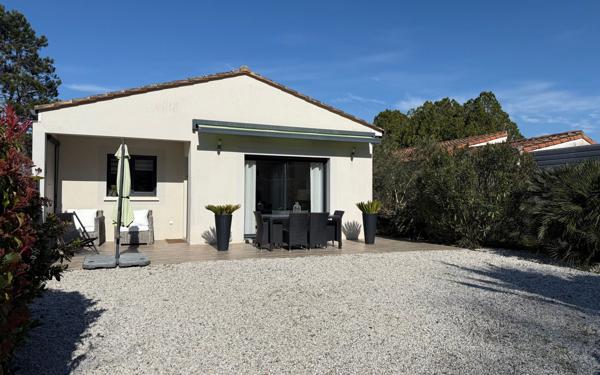 Maison à vendre    4 pièces •  Saint-Augustin