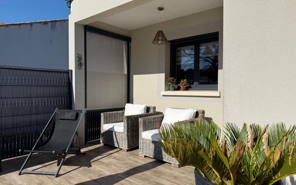 Maison à vendre    4 pièces •  Saint-Augustin